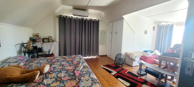 4 Bedroom Property for Sale in Park Rynie KwaZulu-Natal