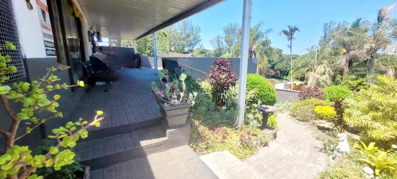 4 Bedroom Property for Sale in Park Rynie KwaZulu-Natal