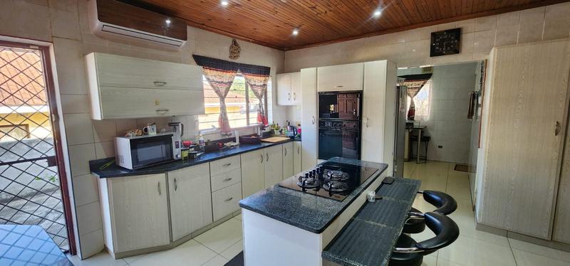 6 Bedroom Property for Sale in Craigieburn KwaZulu-Natal