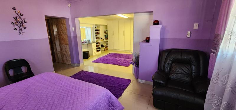 6 Bedroom Property for Sale in Craigieburn KwaZulu-Natal
