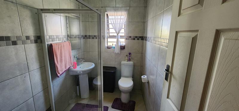 6 Bedroom Property for Sale in Craigieburn KwaZulu-Natal