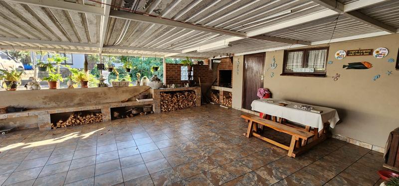 6 Bedroom Property for Sale in Craigieburn KwaZulu-Natal