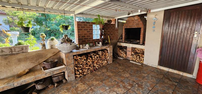 6 Bedroom Property for Sale in Craigieburn KwaZulu-Natal