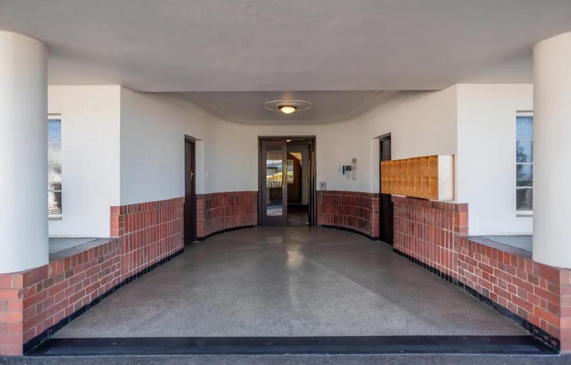 To Let 2 Bedroom Property for Rent in Essenwood KwaZulu-Natal