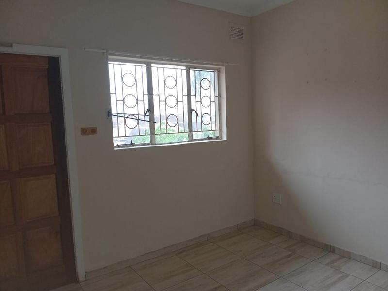 To Let 2 Bedroom Property for Rent in Overport KwaZulu-Natal
