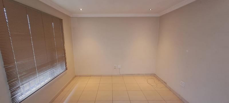 2 Bedroom Property for Sale in Westville KwaZulu-Natal
