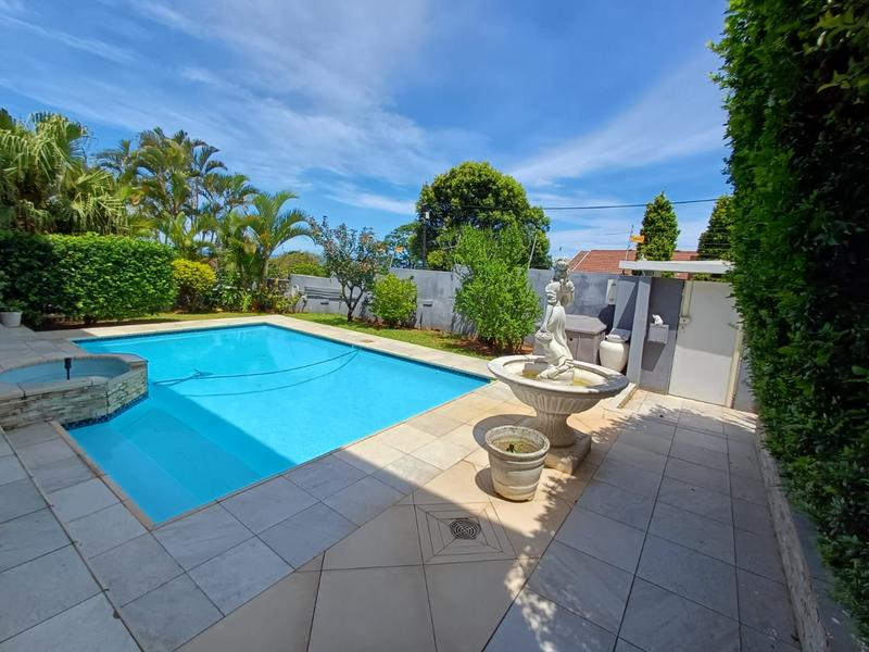 To Let 4 Bedroom Property for Rent in Durban North KwaZulu-Natal