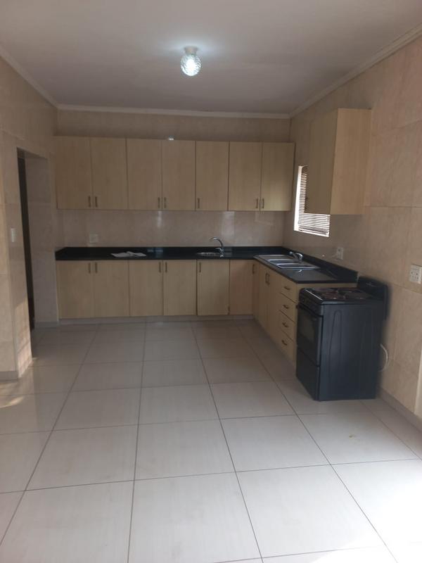 To Let 2 Bedroom Property for Rent in Durban North KwaZulu-Natal