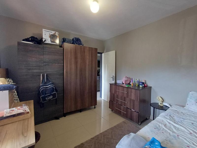 To Let 2 Bedroom Property for Rent in Durban North KwaZulu-Natal