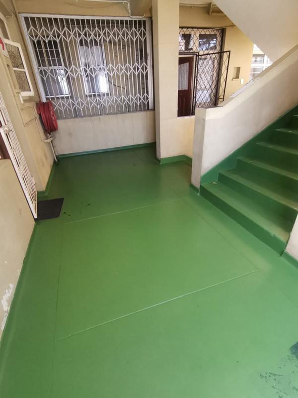 2 Bedroom Property for Sale in Durban Central KwaZulu-Natal