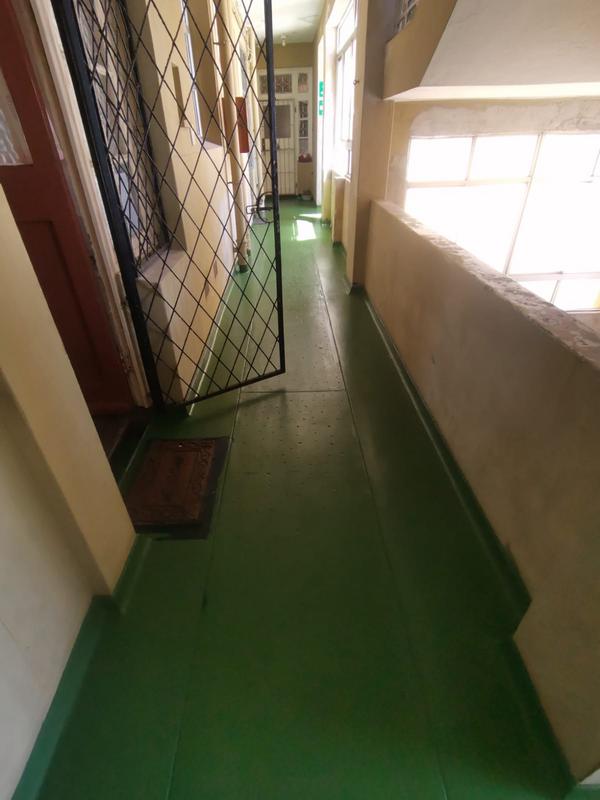 2 Bedroom Property for Sale in Durban Central KwaZulu-Natal