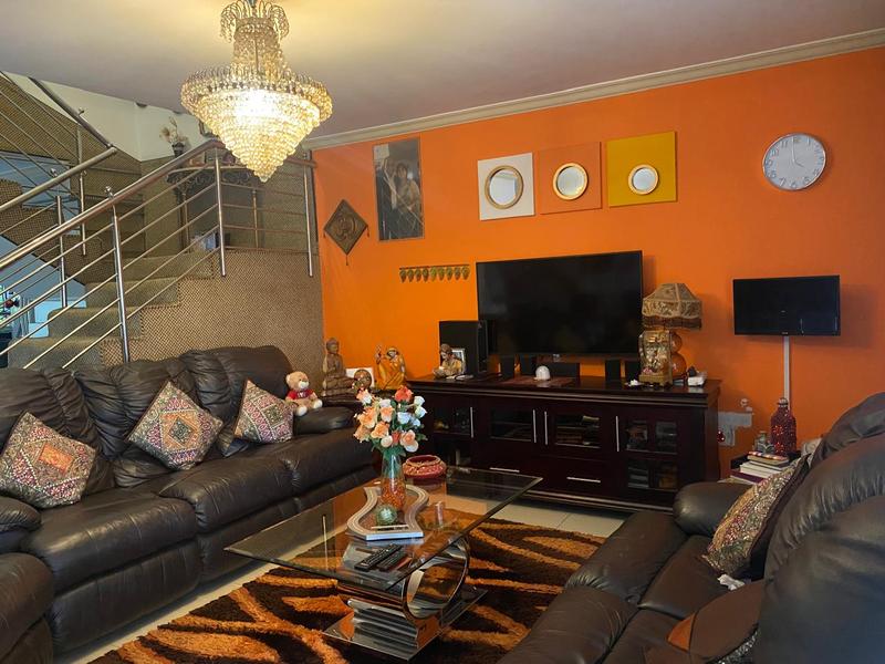 4 Bedroom Property for Sale in Sherwood KwaZulu-Natal