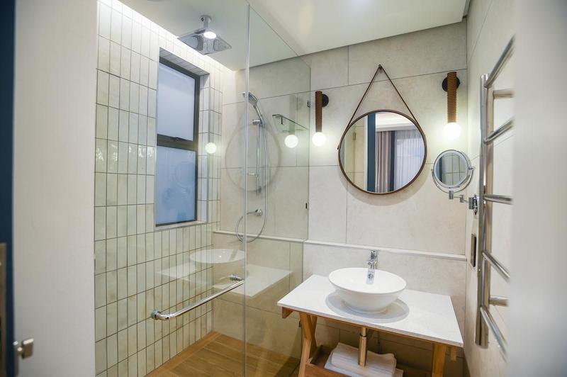 2 Bedroom Property for Sale in Tinley Manor KwaZulu-Natal