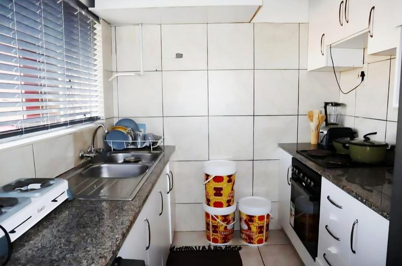 To Let 2 Bedroom Property for Rent in Pinetown KwaZulu-Natal