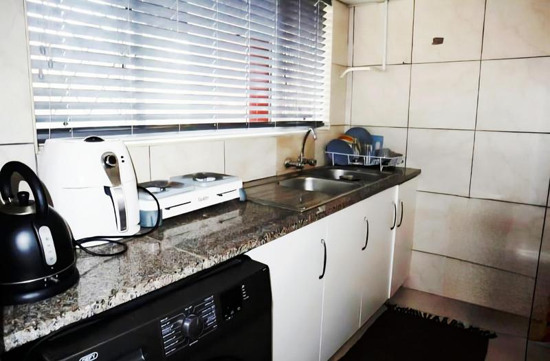 To Let 2 Bedroom Property for Rent in Pinetown KwaZulu-Natal