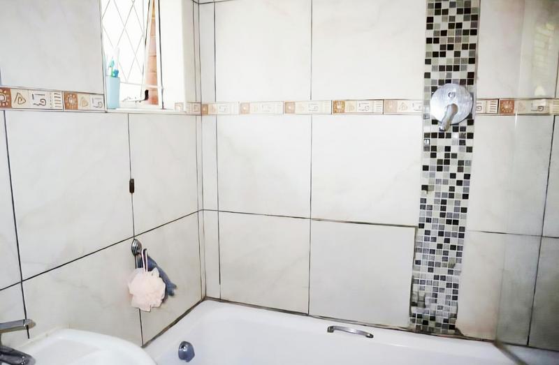 To Let 2 Bedroom Property for Rent in Pinetown KwaZulu-Natal