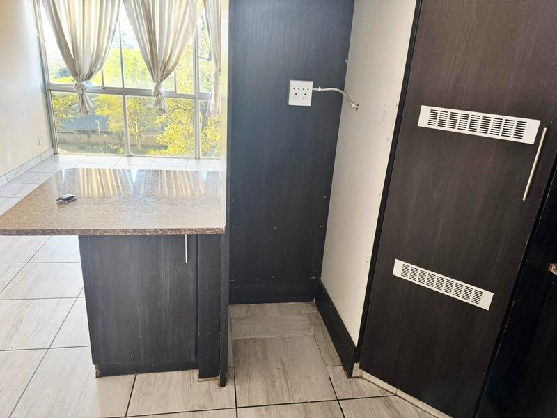 2 Bedroom Property for Sale in Pinetown KwaZulu-Natal