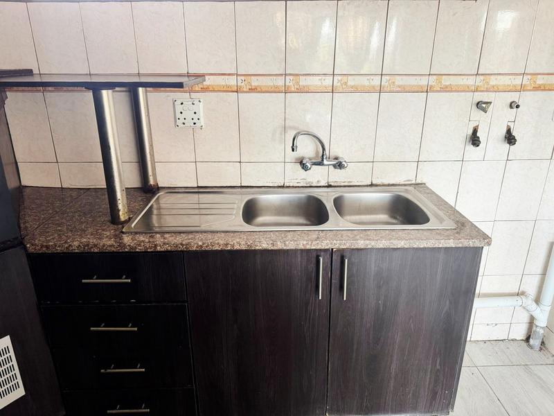 2 Bedroom Property for Sale in Pinetown KwaZulu-Natal