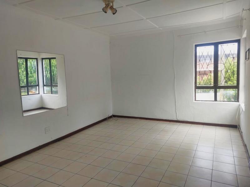 To Let 1 Bedroom Property for Rent in Lawrence Rocks KwaZulu-Natal