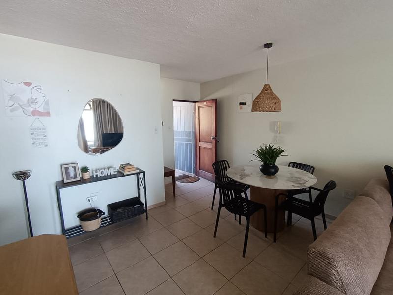 To Let 3 Bedroom Property for Rent in Margate Beach KwaZulu-Natal