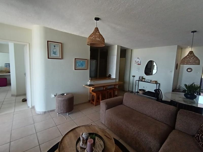 To Let 3 Bedroom Property for Rent in Margate Beach KwaZulu-Natal