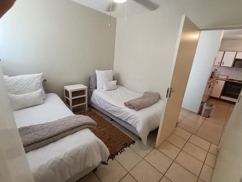 To Let 3 Bedroom Property for Rent in Margate Beach KwaZulu-Natal