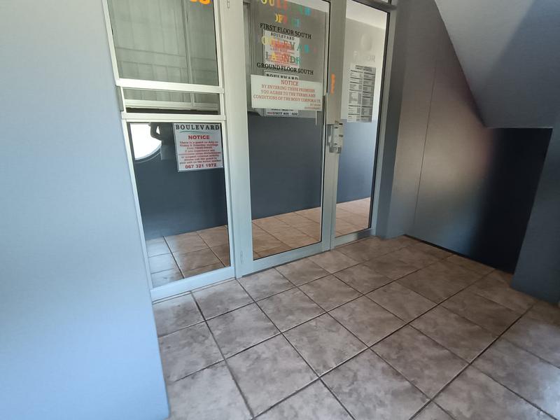 To Let 3 Bedroom Property for Rent in Margate Beach KwaZulu-Natal