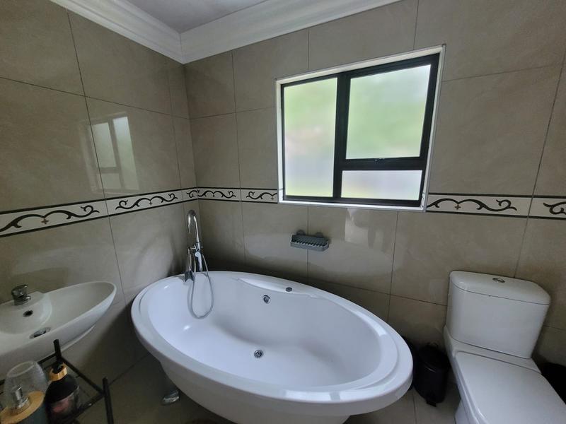 To Let 3 Bedroom Property for Rent in Ramsgate KwaZulu-Natal