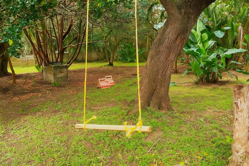 To Let 4 Bedroom Property for Rent in Port Edward KwaZulu-Natal