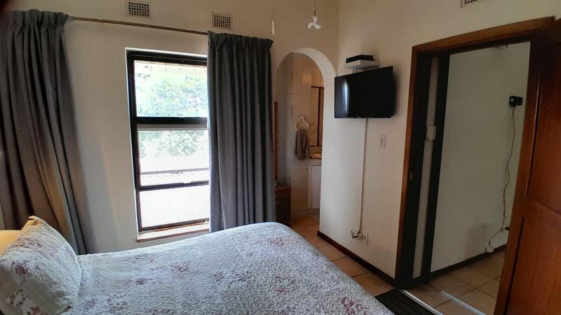 3 Bedroom Property for Sale in Uvongo KwaZulu-Natal