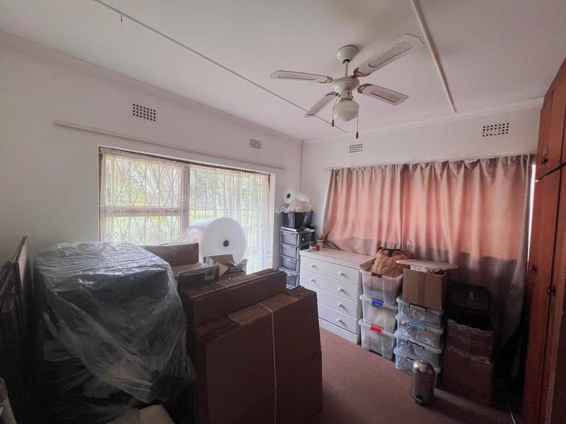 4 Bedroom Property for Sale in Port Edward KwaZulu-Natal