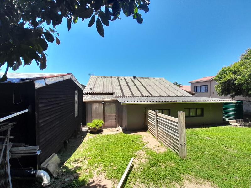 5 Bedroom Property for Sale in St Michaels On Sea KwaZulu-Natal