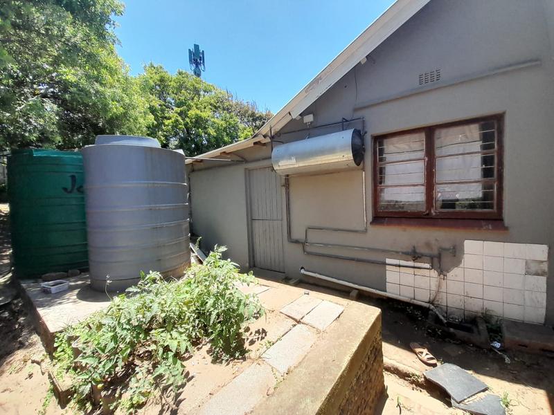 5 Bedroom Property for Sale in St Michaels On Sea KwaZulu-Natal