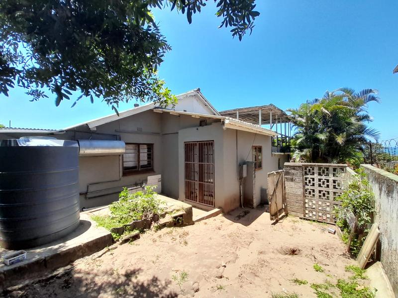 5 Bedroom Property for Sale in St Michaels On Sea KwaZulu-Natal