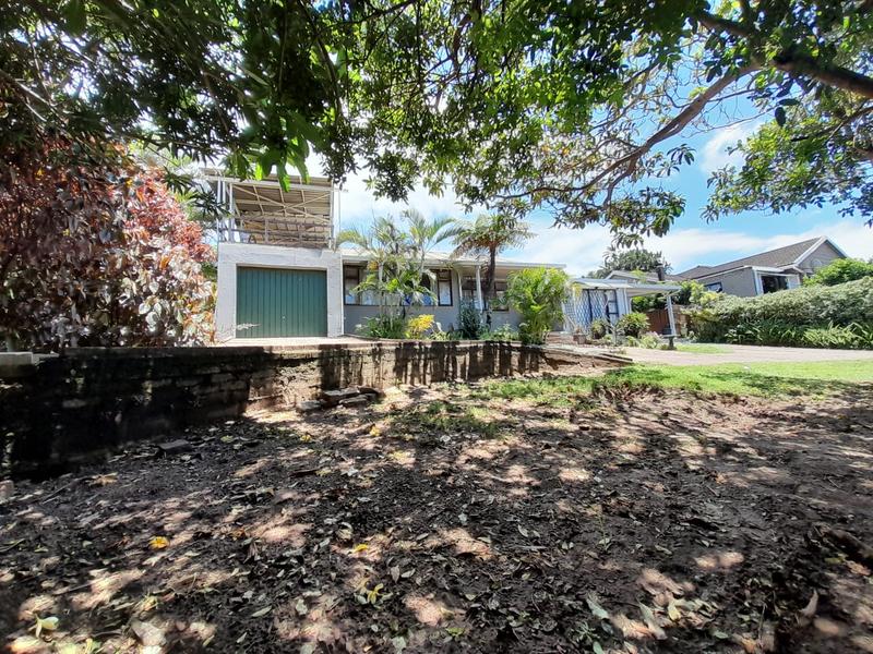 5 Bedroom Property for Sale in St Michaels On Sea KwaZulu-Natal