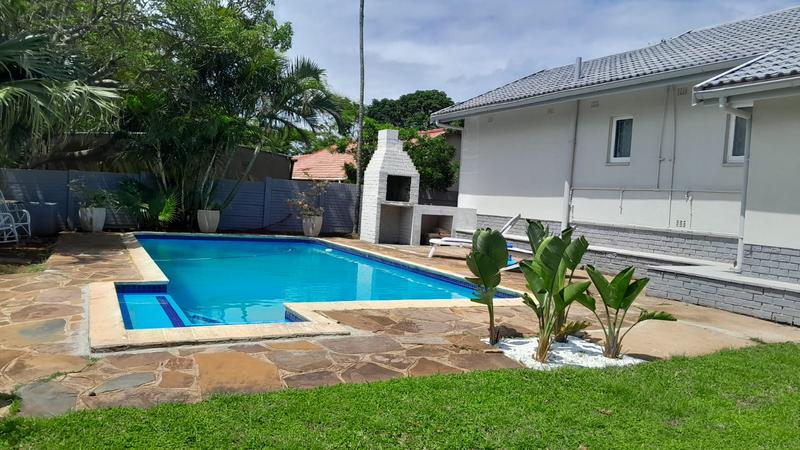 4 Bedroom Property for Sale in Manaba Beach KwaZulu-Natal