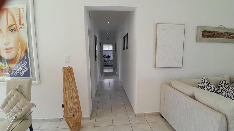 4 Bedroom Property for Sale in Manaba Beach KwaZulu-Natal