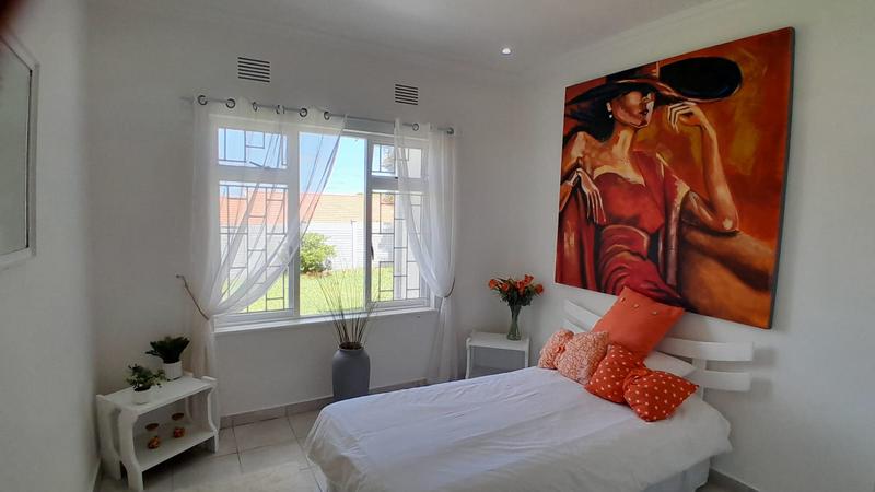 4 Bedroom Property for Sale in Manaba Beach KwaZulu-Natal