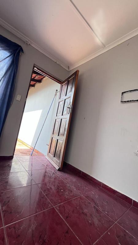 2 Bedroom Property for Sale in Umhlathuze KwaZulu-Natal