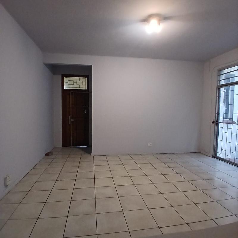 2 Bedroom Property for Sale in Glenwood KwaZulu-Natal