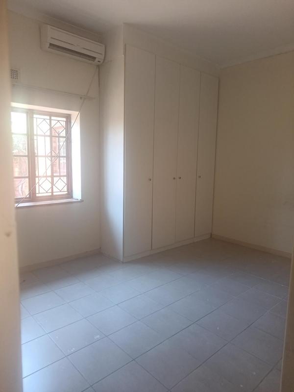 3 Bedroom Property for Sale in Montclair KwaZulu-Natal