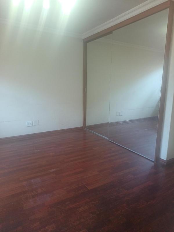 3 Bedroom Property for Sale in Montclair KwaZulu-Natal