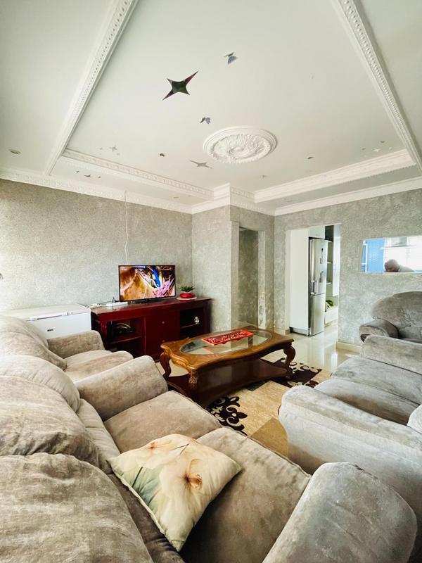 2 Bedroom Property for Sale in Umlazi KwaZulu-Natal