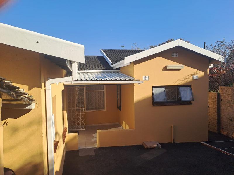 4 Bedroom Property for Sale in Verulam KwaZulu-Natal
