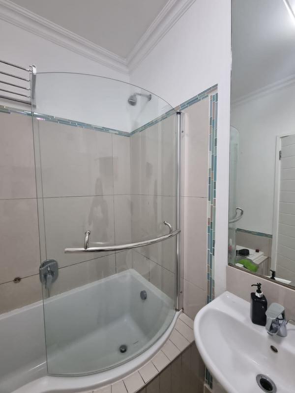 2 Bedroom Property for Sale in Umhlanga Ridge KwaZulu-Natal