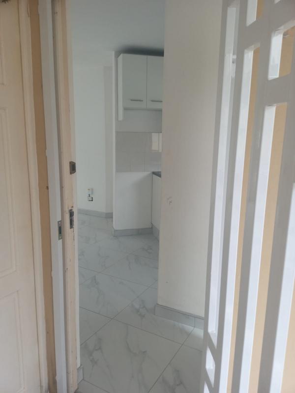 1 Bedroom Property for Sale in Morningside KwaZulu-Natal