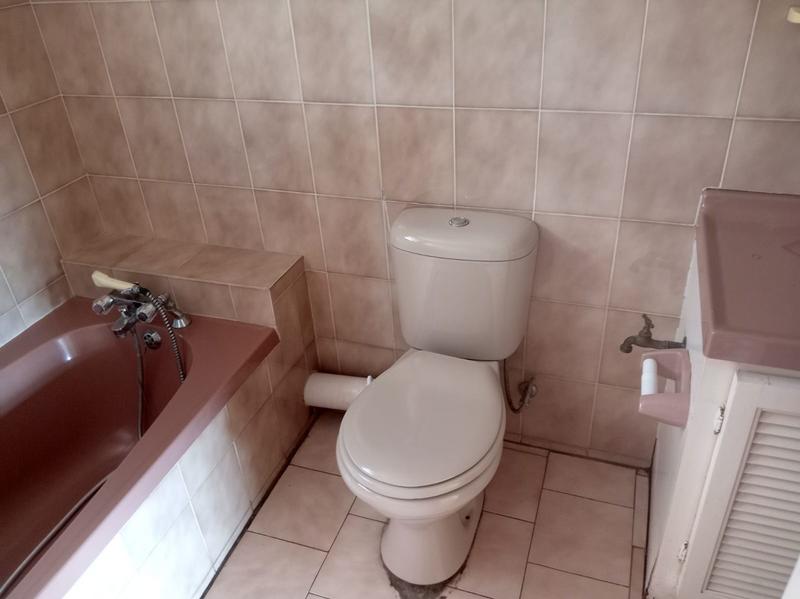2 Bedroom Property for Sale in Freeland Park KwaZulu-Natal