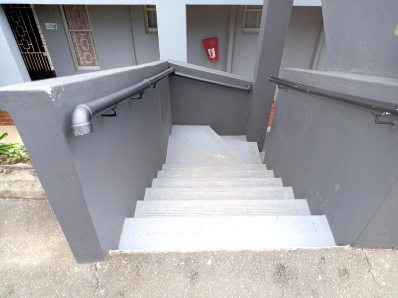 2 Bedroom Property for Sale in Freeland Park KwaZulu-Natal