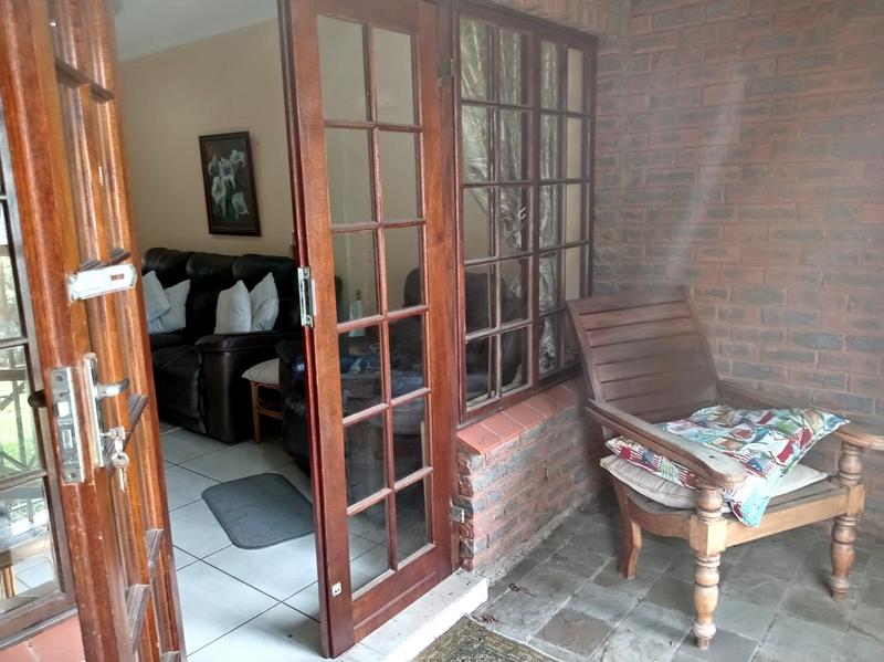 2 Bedroom Property for Sale in Scottburgh KwaZulu-Natal