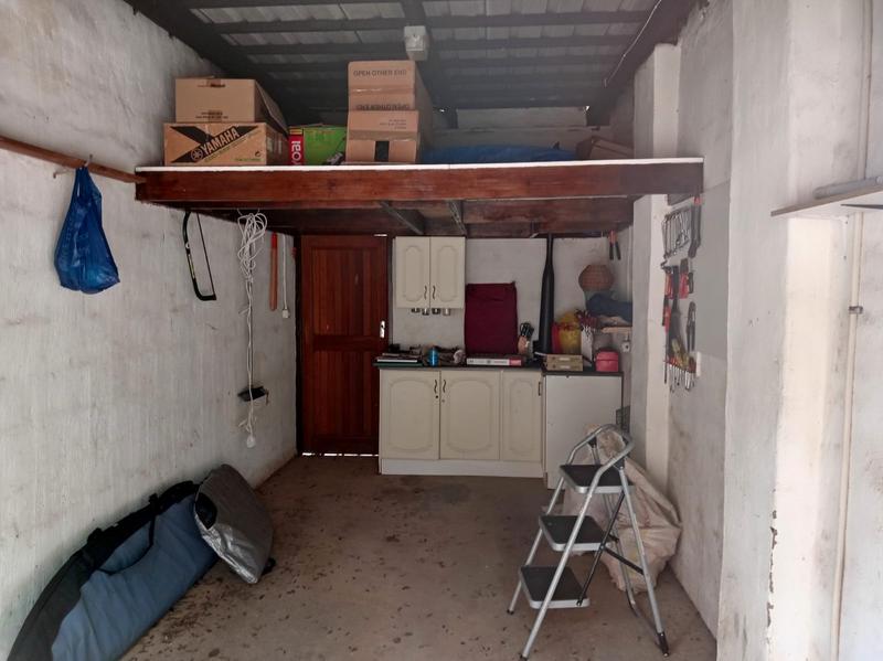 2 Bedroom Property for Sale in Scottburgh KwaZulu-Natal